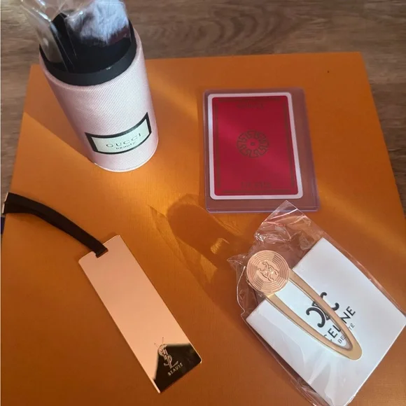 14 entries only to win this pristine LV Besace Mary Kate - Picture 13 of 14